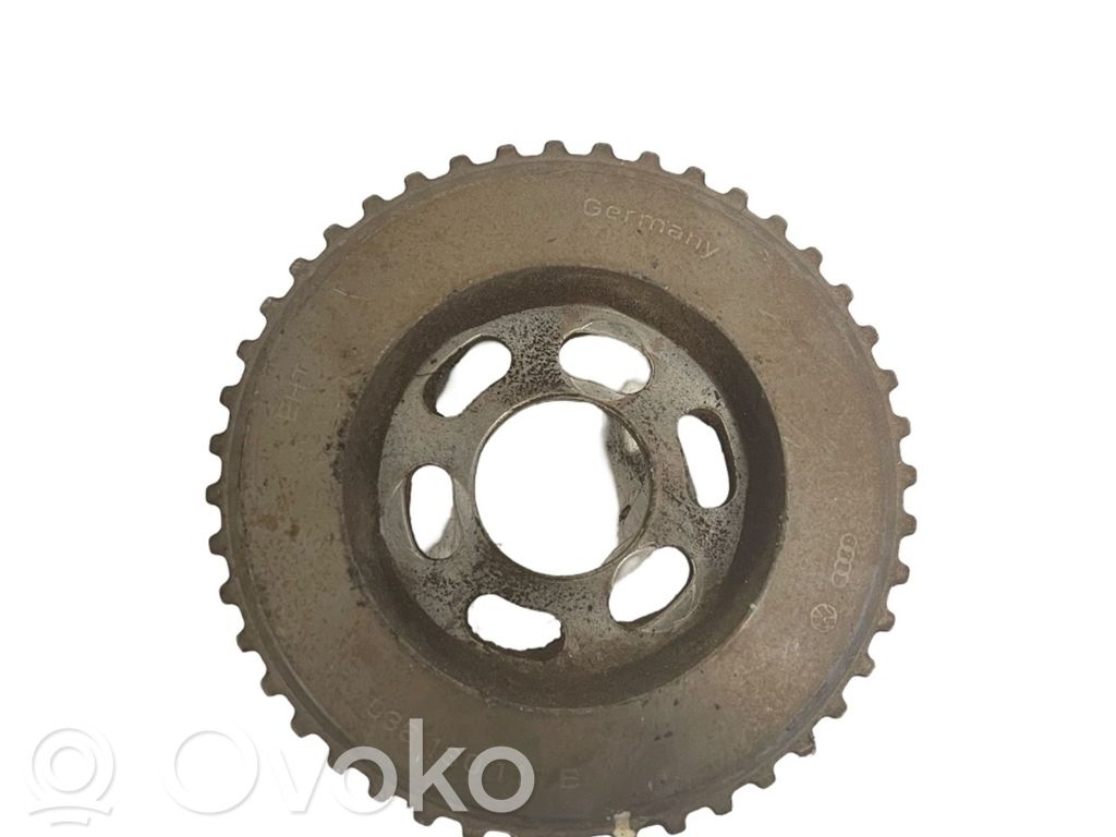 Ohjaustehostimen pumpun hihnapyörä   038130111B