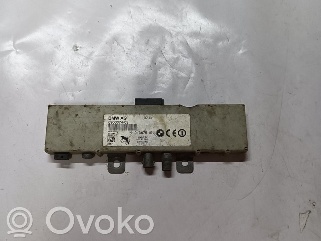 BMW 3 E46 Antenos stiprintuvas 