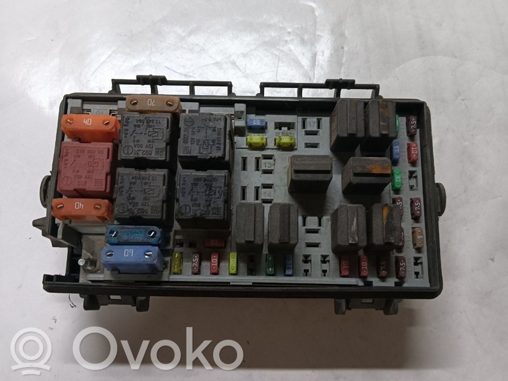Drošinātāju bloks   13217394EH