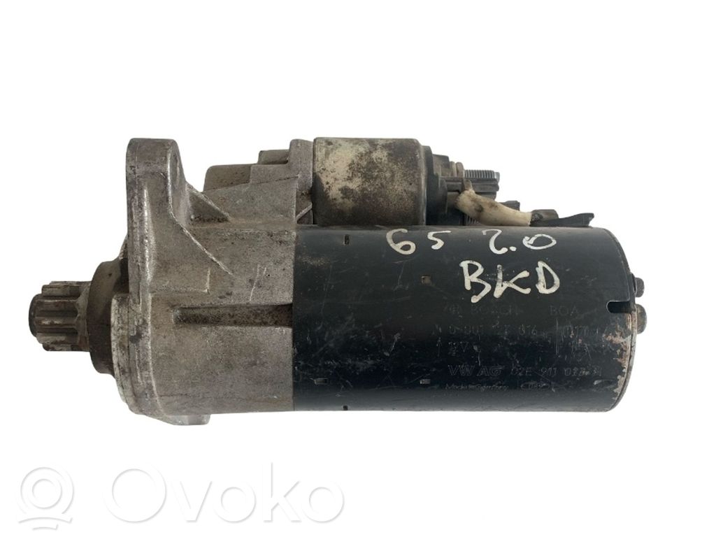 Volkswagen Golf V Motor de arranque 