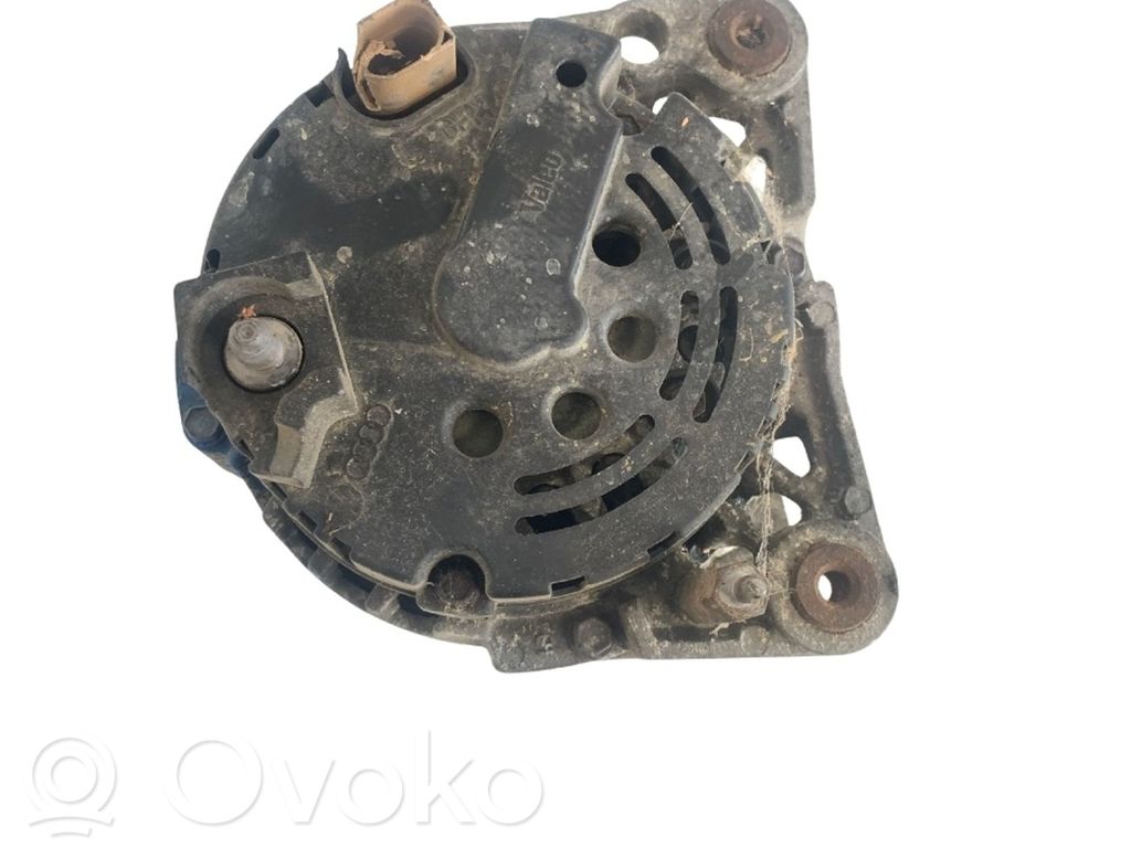 Volkswagen Golf IV Alternador 