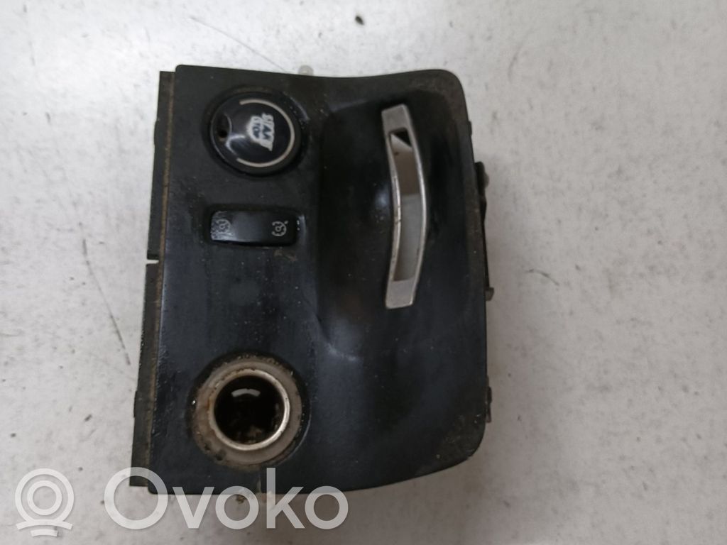 Cigarette lighter