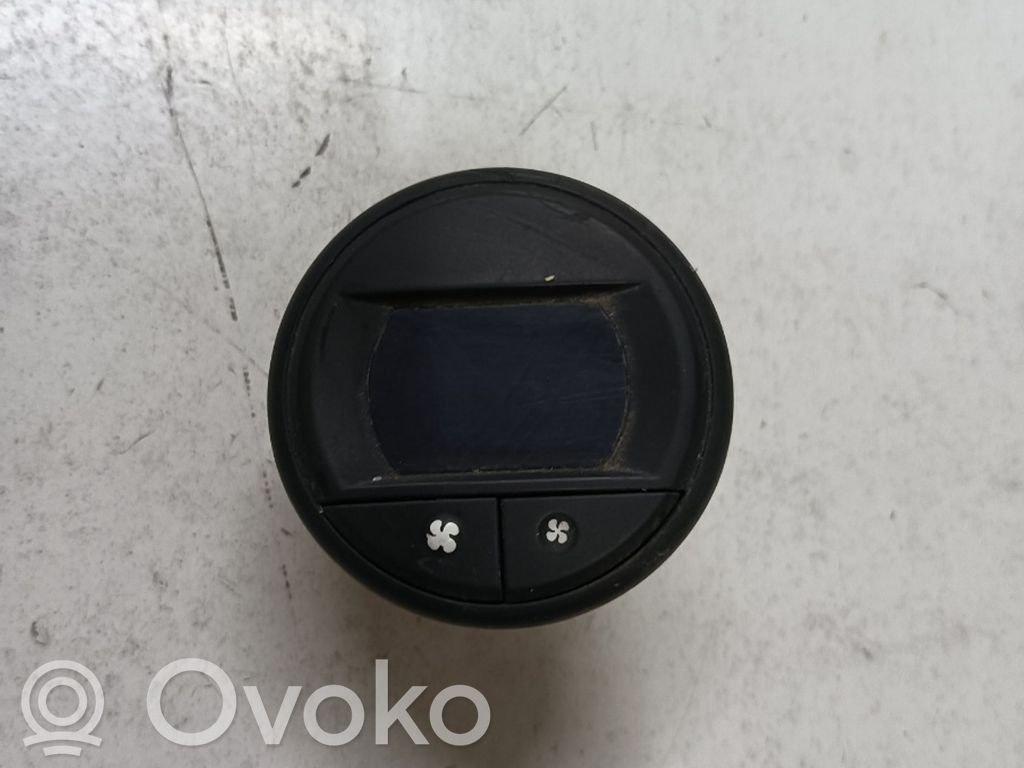 Head up display screen   8200028450