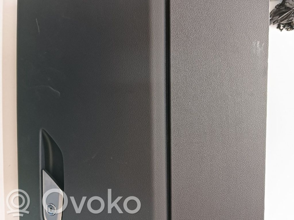 Guantera   4K1857035B