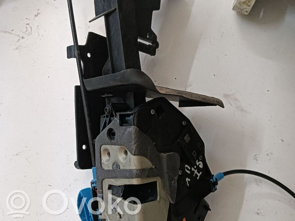 Front door lock   40614138