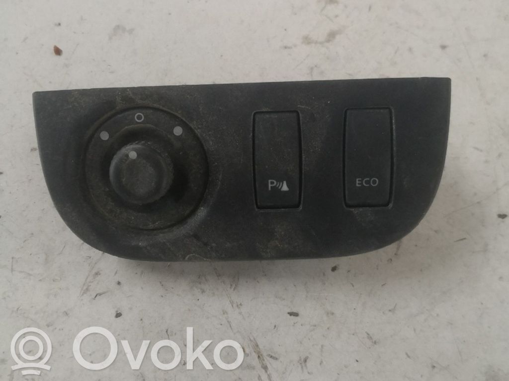 Dacia Sandero Comutator oglinzi laterale 