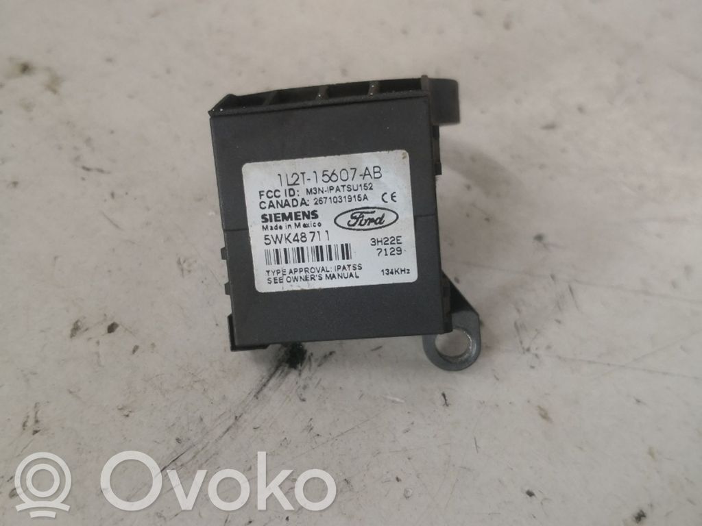 Ajonestolaitteen ohjainlaite/moduuli   1L2T15607AB