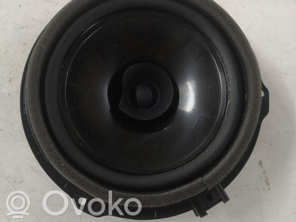 Altavoz de la puerta delantera   JX7T18808CB