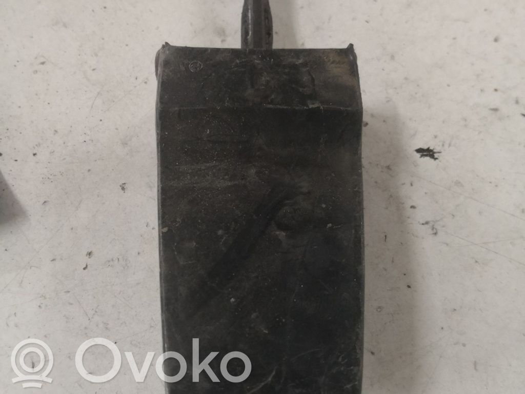 Liukuoven pidätin   3T0839249