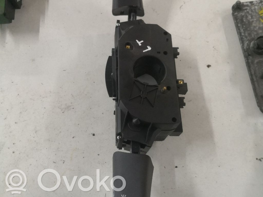 Indicator stalk   K01W032AKN