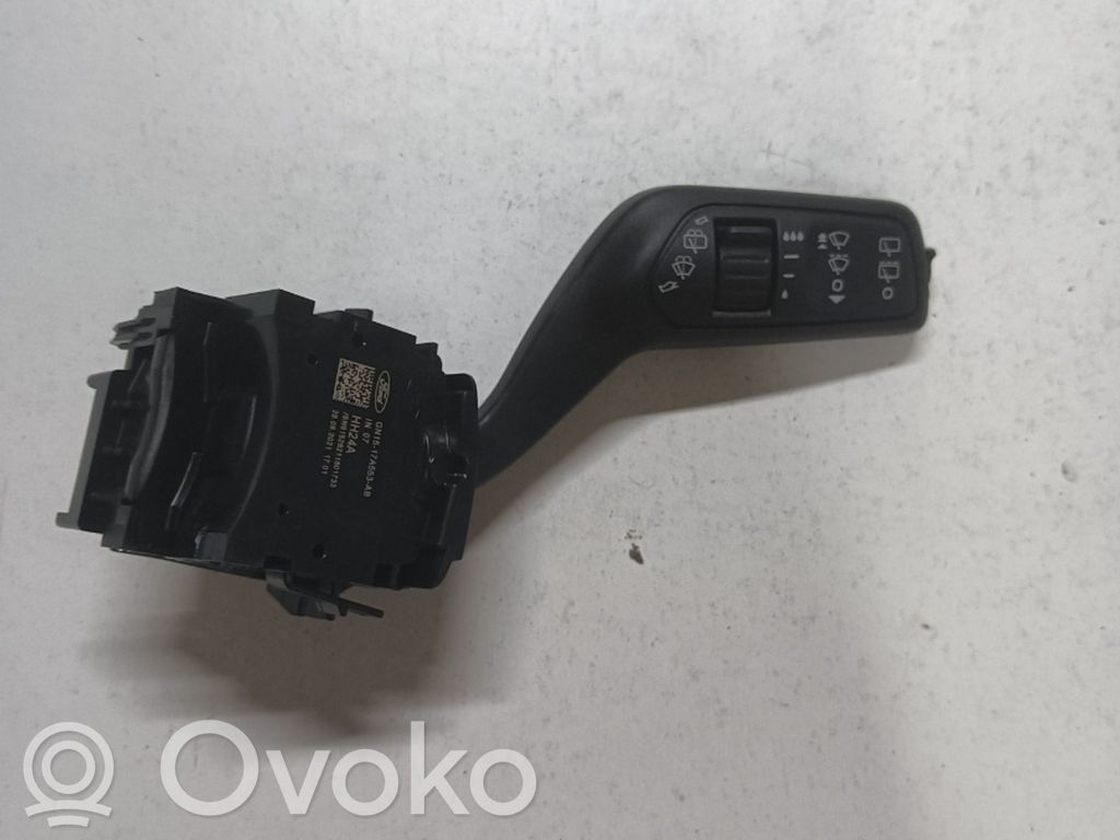 Suuntavilkun vipu   GN1517A553AB