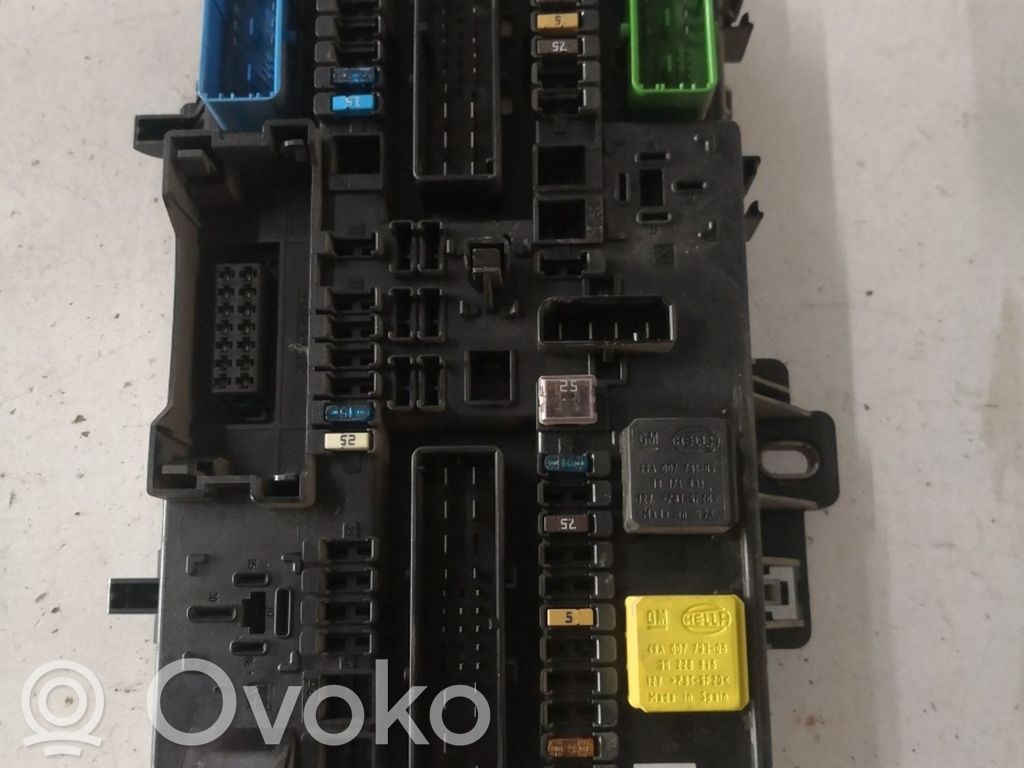 Módulo de fusible   13206762