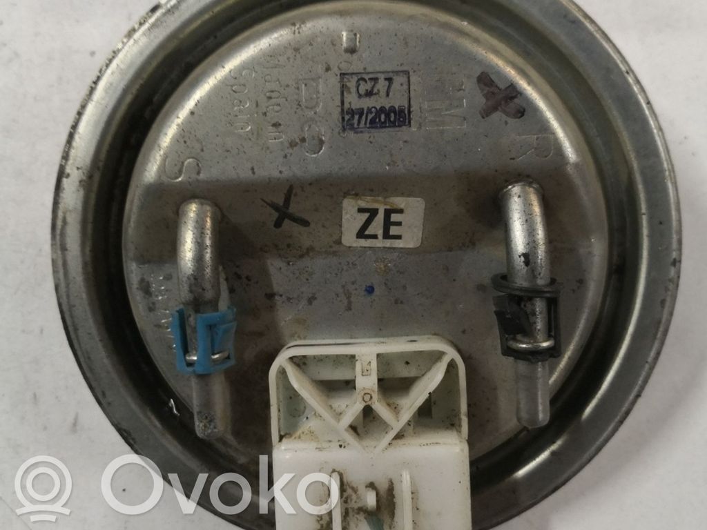 Opel Corsa C Polttoainesäiliön pumppu 