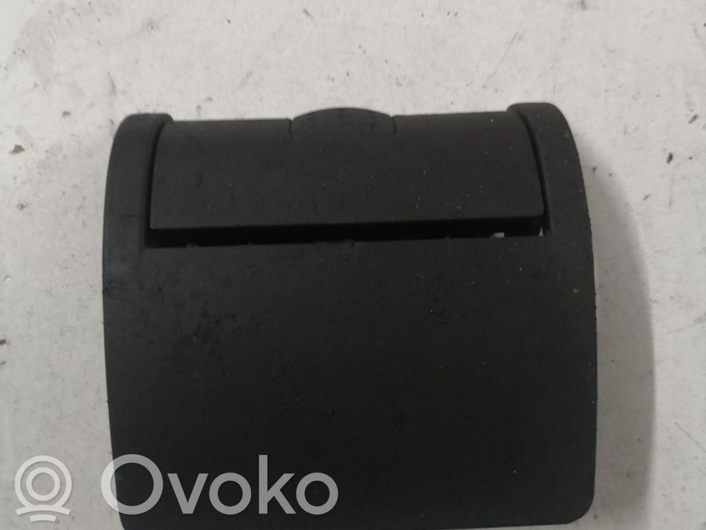 Opel Corsa C Pelnutrauks 