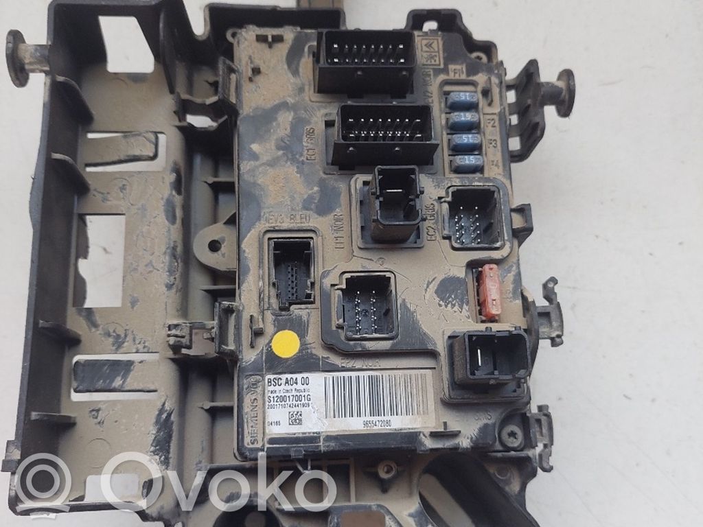 Módulo de fusible   S120017001G