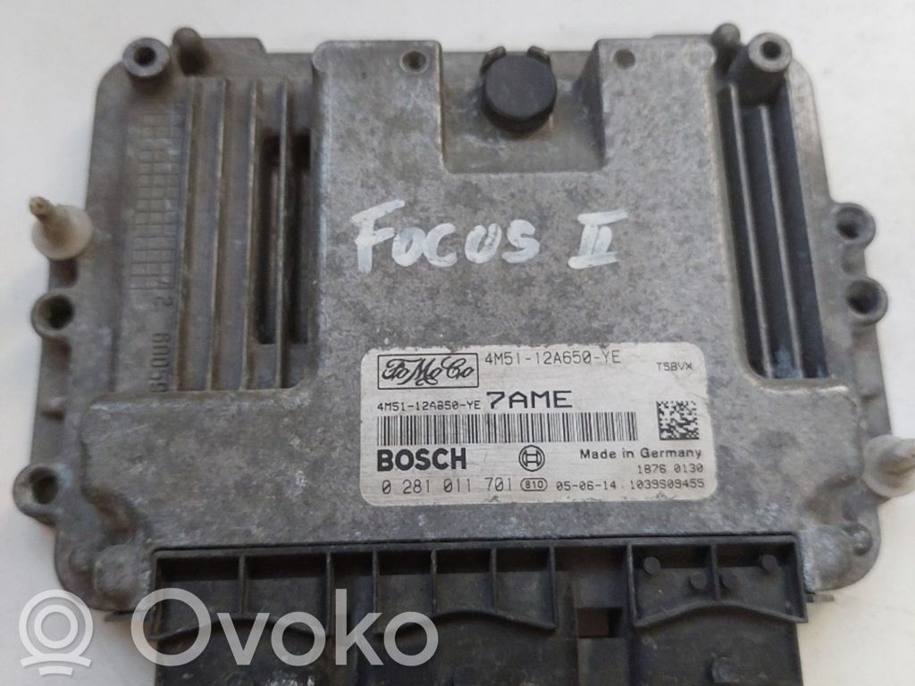 Motorsteuergerät ECU   0281011701