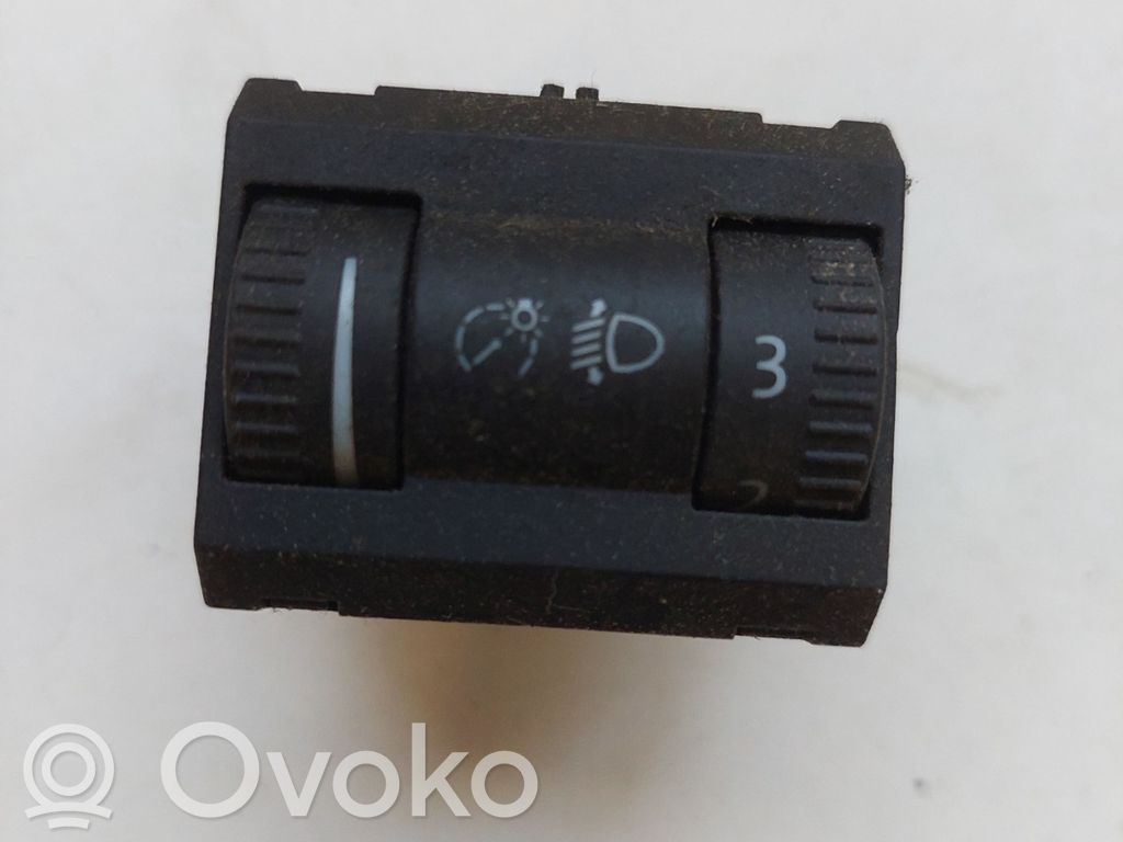 Headlight level height control switch   1Z0941333