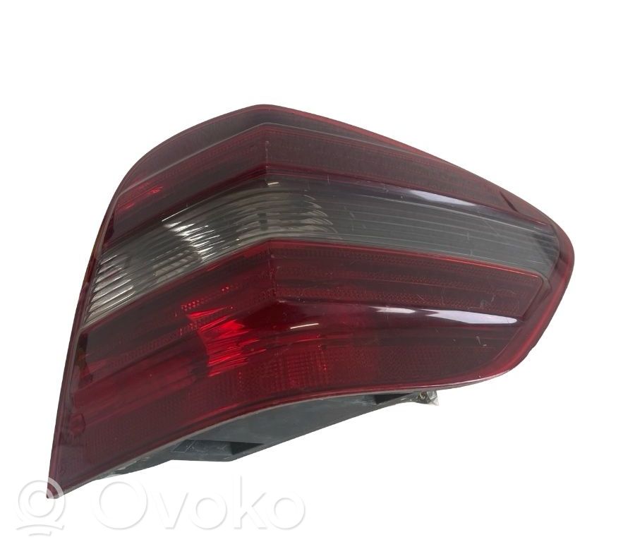 Mercedes-Benz ML W164 Luci posteriori 