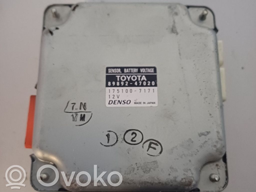 Sensor   8989247020