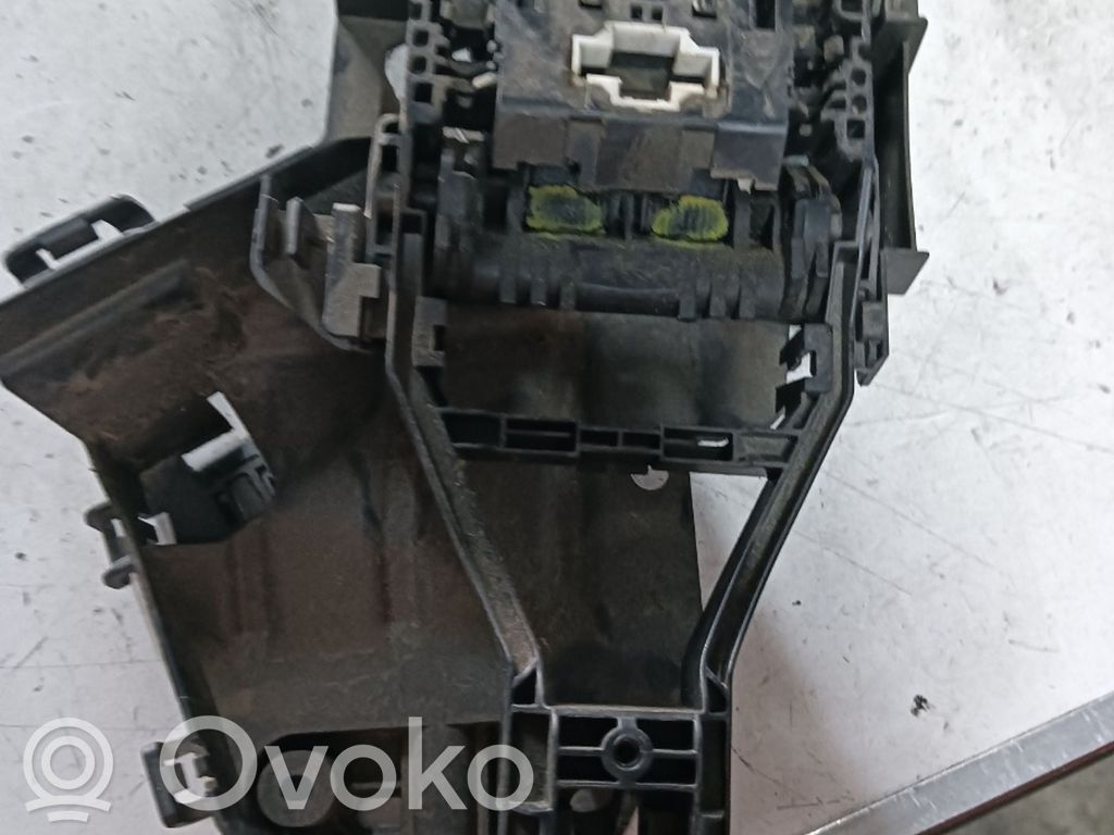 Volvo V40 Etuoven sisäkahva 