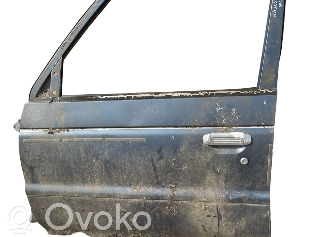 Mitsubishi Pajero Puerta delantera 