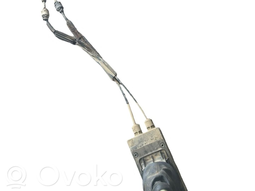 Gear shift cable linkage   8200976710F