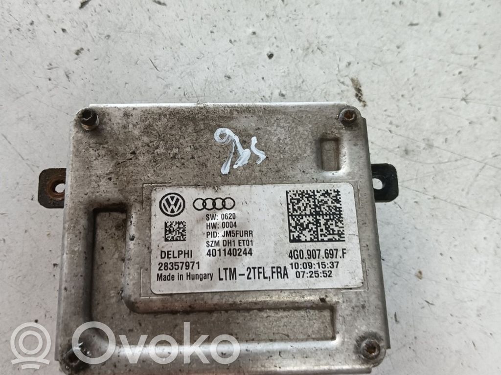LED-liitäntälaitteen ohjausmoduuli   4G0907697F
