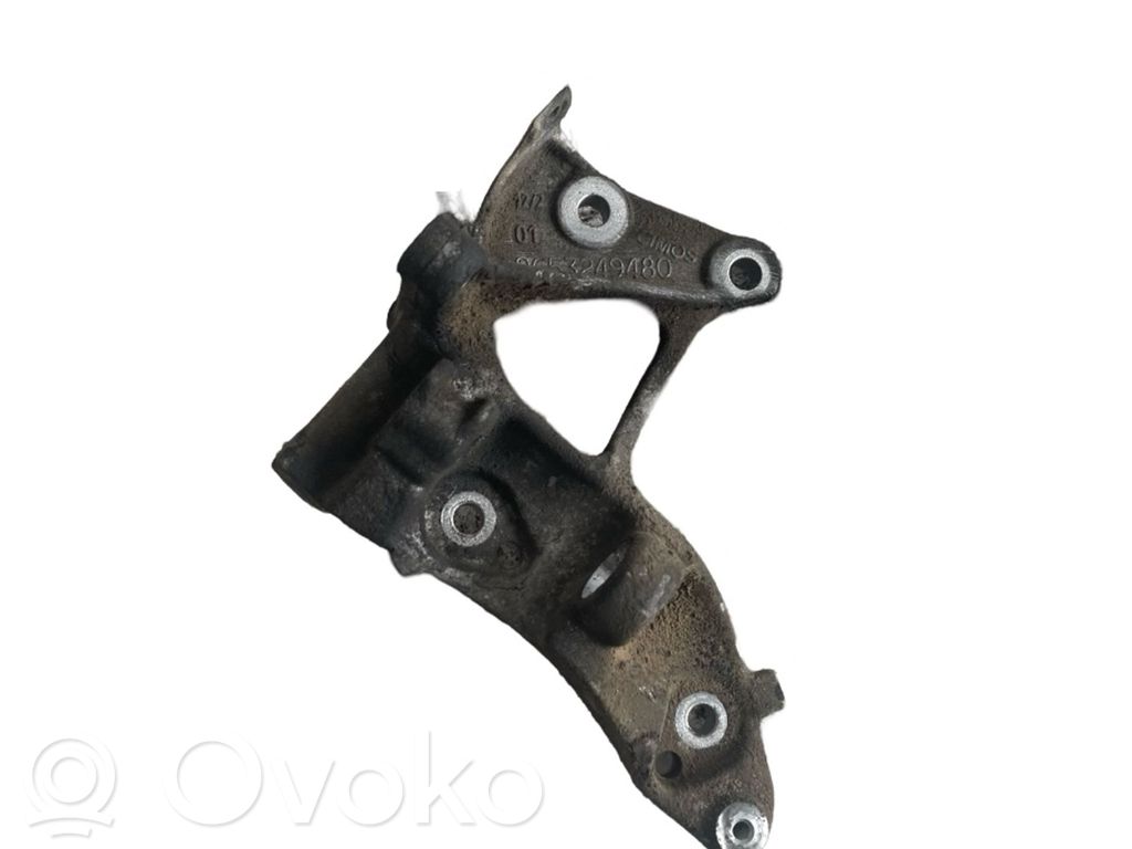 Ford Focus Suport generator/alternator 