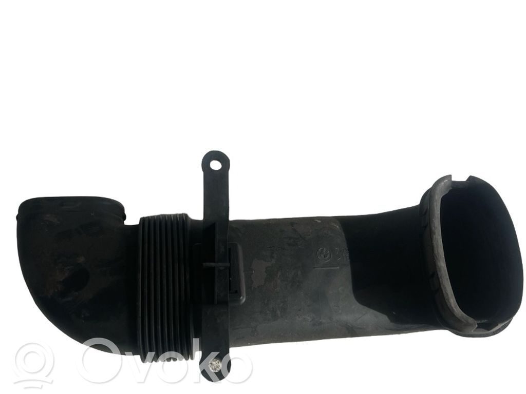 Air intake hose/pipe   779936401