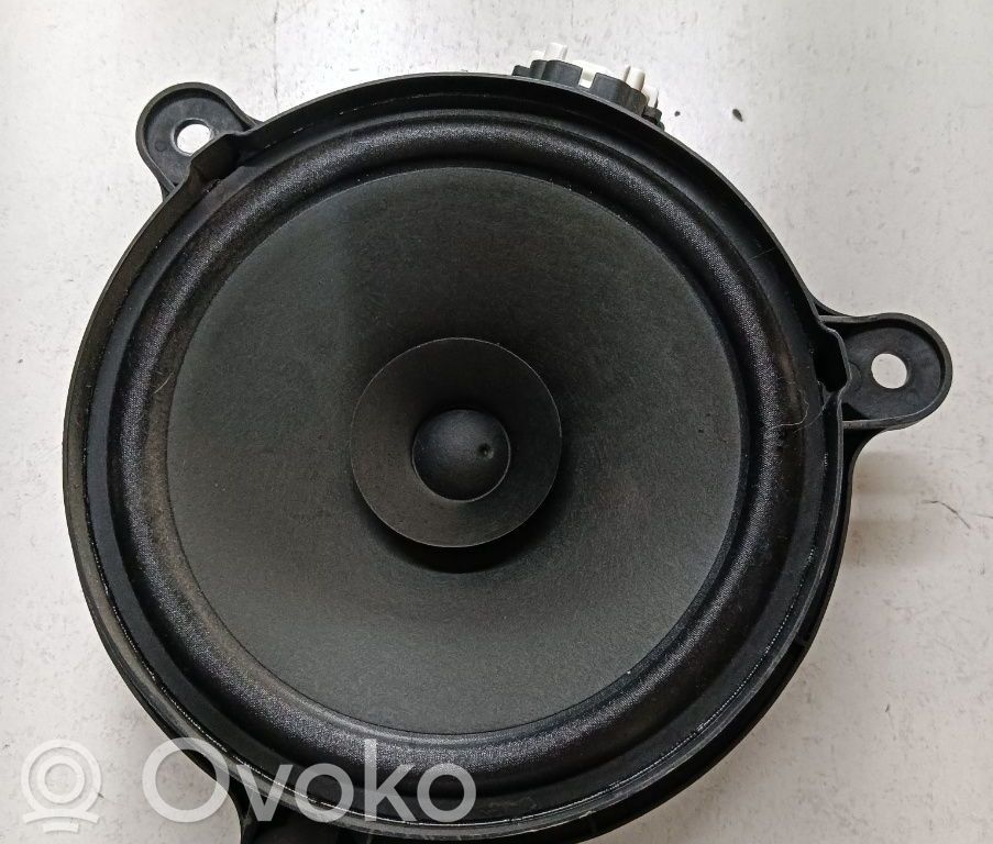 Etuoven kaiutin   KE7066960