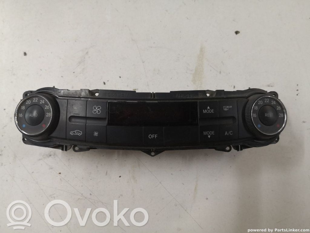 Mercedes-Benz E W211 Climate control unit 