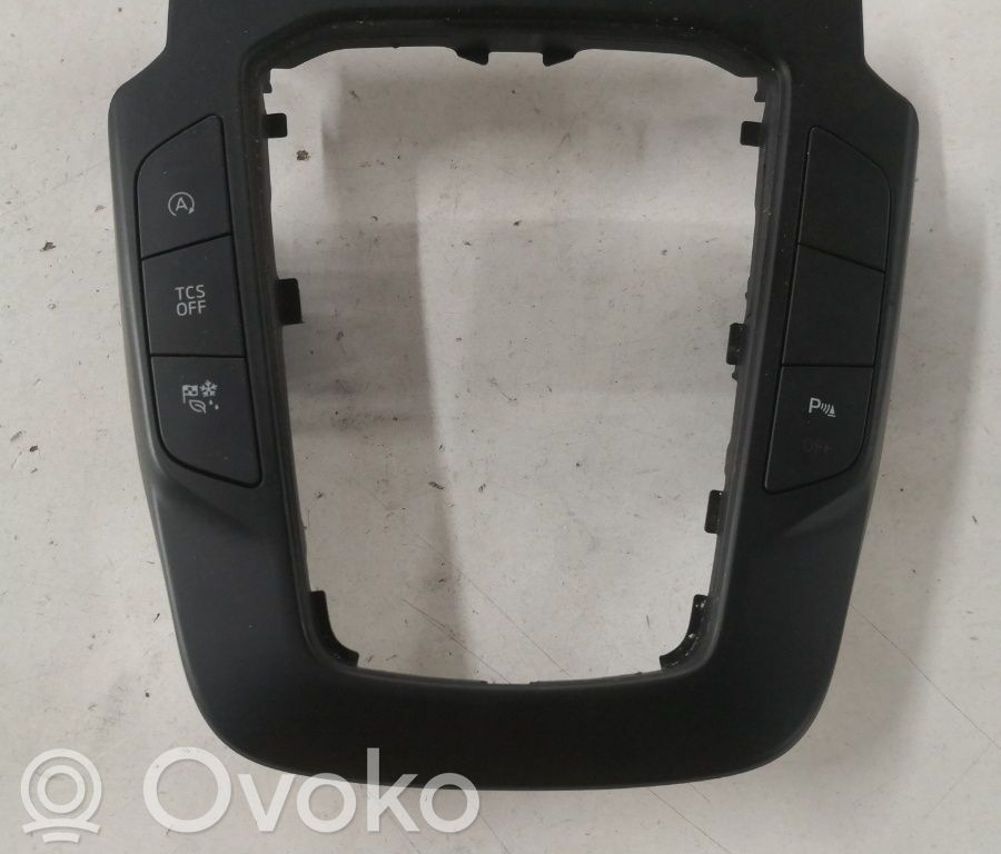 Other switches/knobs/shifts   JX7BA045A66
