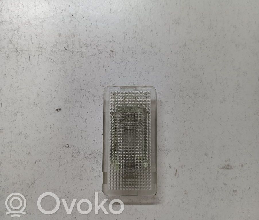 Boot/trunk interior light   6962039
