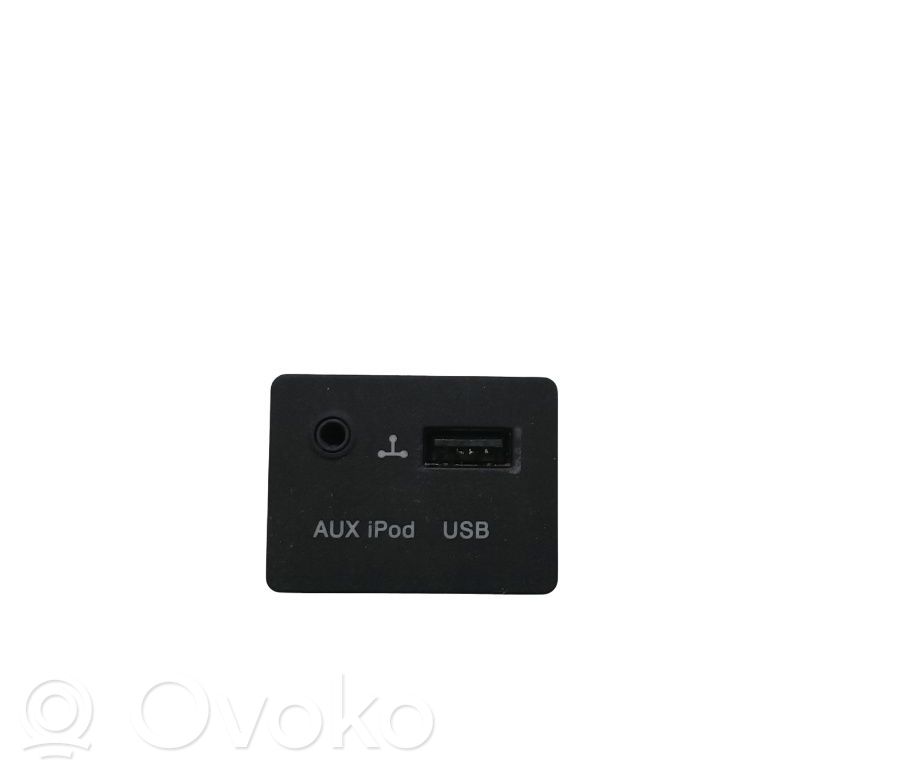 Разъем USB   961202B000