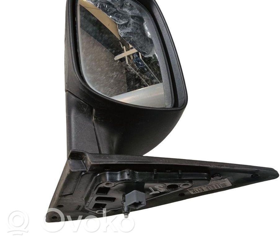 KIA Ceed Front door electric wing mirror 