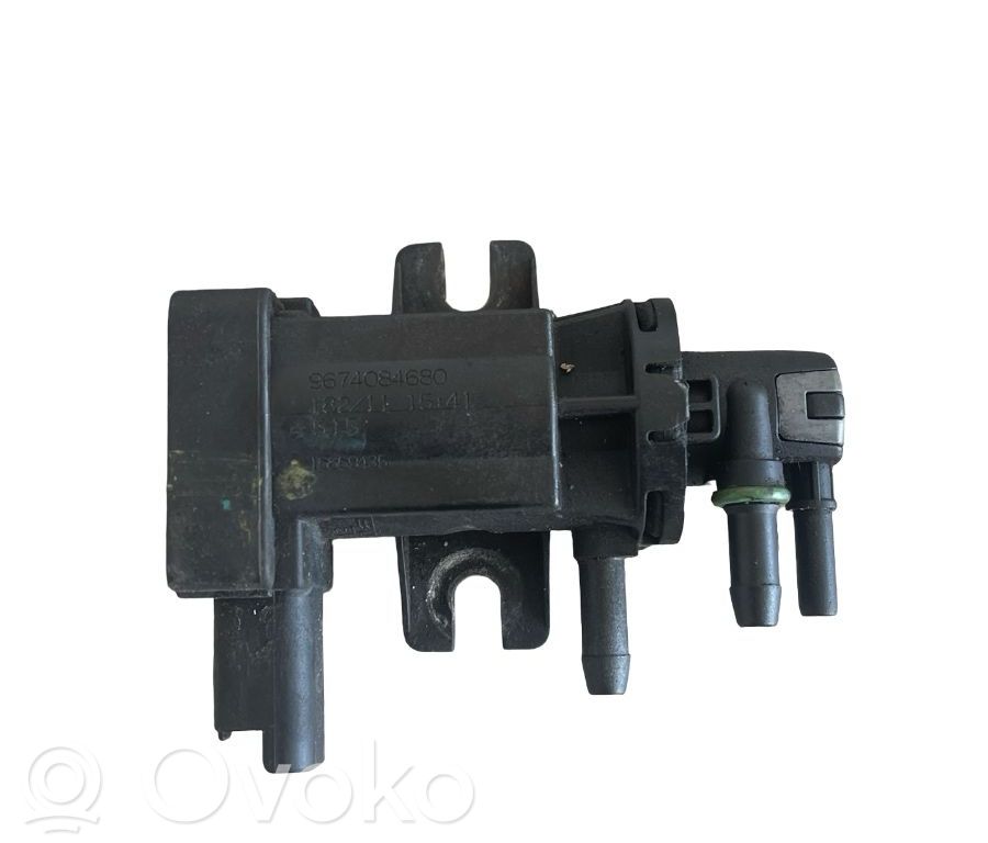 Válvula de vacío (Usadas)   9674084680