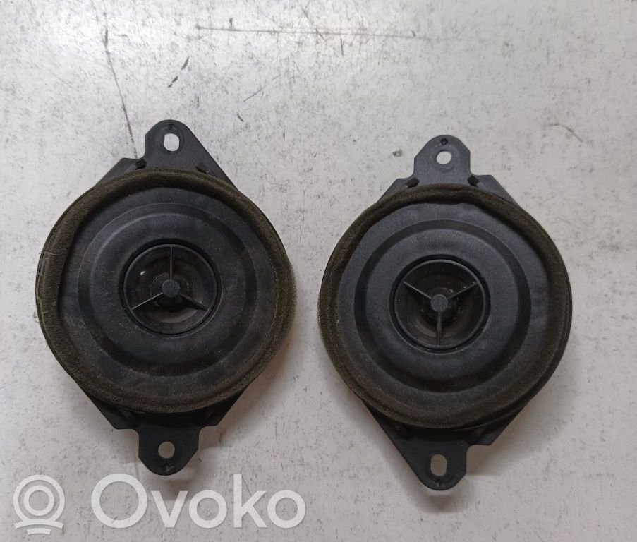 Etuoven kaiutin   KD6266960