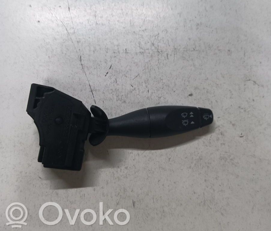 Wiper control stalk   1350067