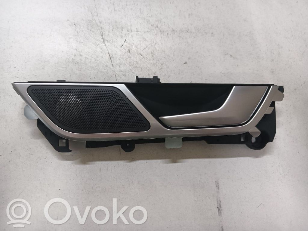 Manecilla interna puerta trasera   4K0839020