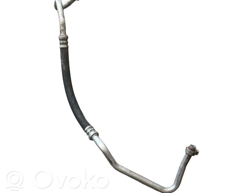 Ilmastointilaitteen putki (A/C)