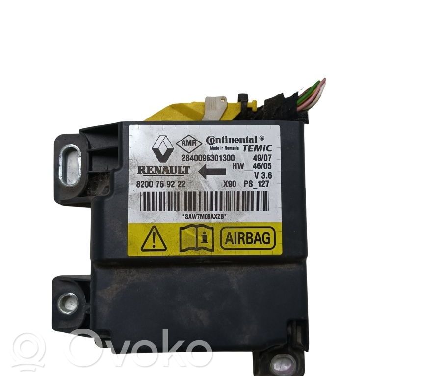 Dacia Logan I Airbag control unit/module 