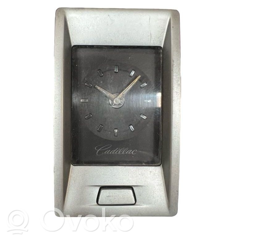 Cadillac BLS Orologio 