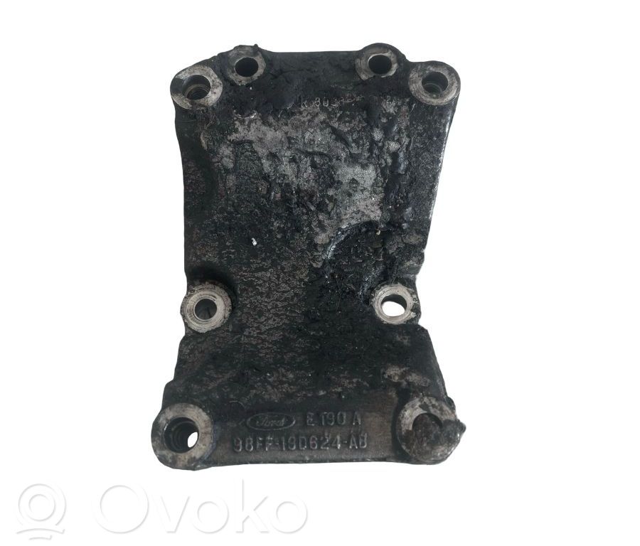 Ford Focus Generator/alternator bracket 