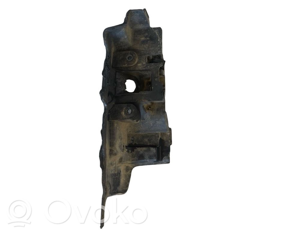 Motorabdeckung   175B15849R