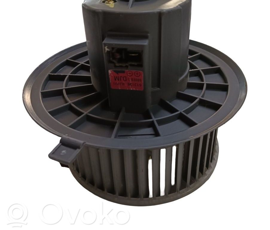 Mazā radiatora ventilators   613136