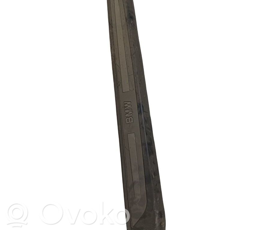 BMW 6 E63 E64 Kita slenkscių/ statramsčių apdailos detalė 