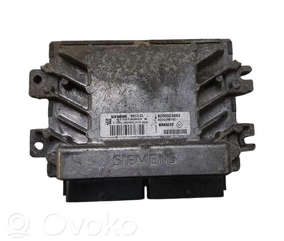 Unidad de control/módulo ECU del motor   8200323863