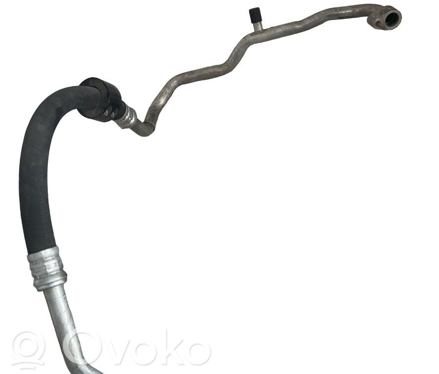 Ilmastointilaitteen putki (A/C)   5Q0820743G