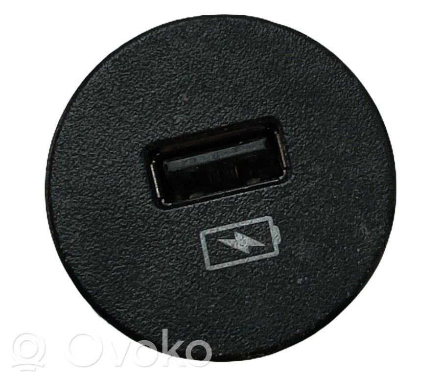 USB jungtis   144881