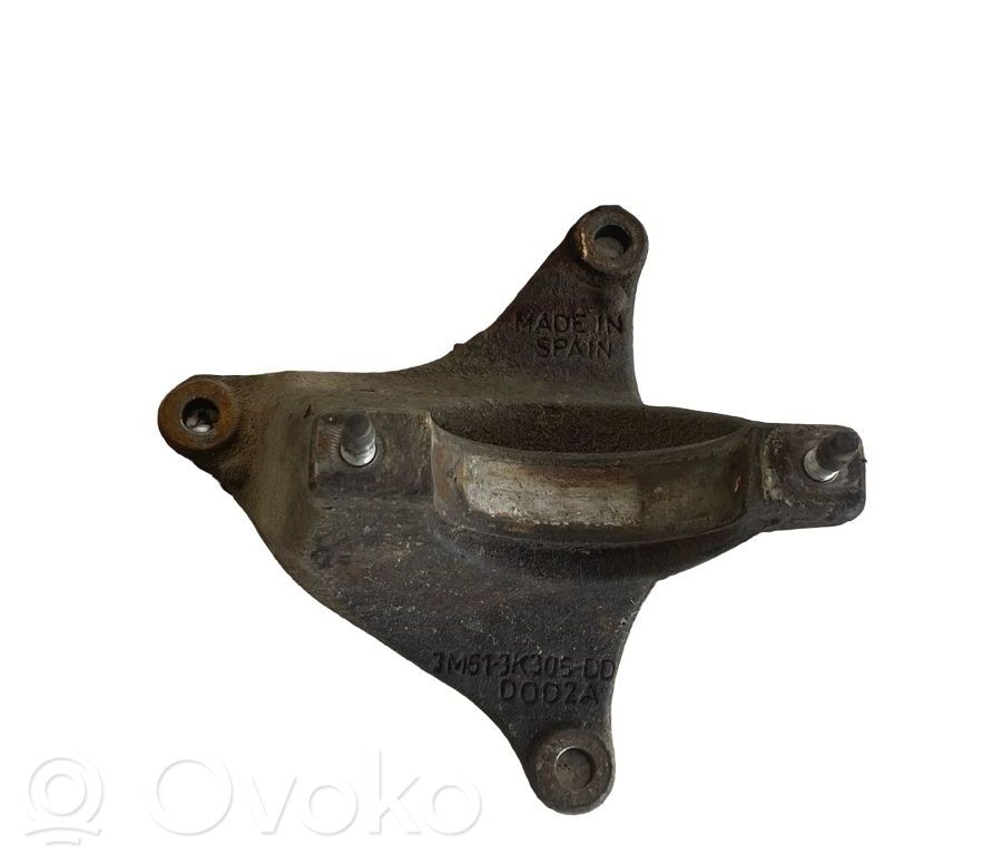 Ford Focus Driveshaft support bearing bracket 